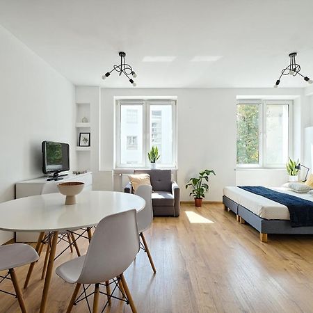 Urbannestgroup - Angorska Przy Stadionie Narodowym Warszawa Eksteriør billede
